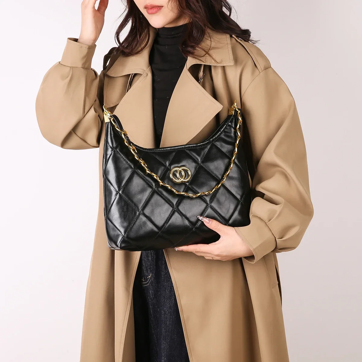 

Minimalist Solid Color Leather Tote Bag High-End Crossbody Handbag Vintage Fashion Large Capacity Commuter