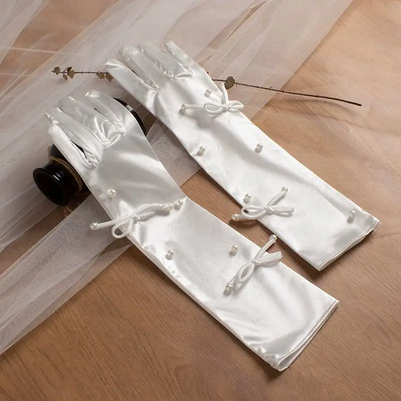 Vintage Elegant Lace Handmade White Satin Bride Gloves Christmals Party Gloves Wedding Party Wedding Gloves Multiple Styles