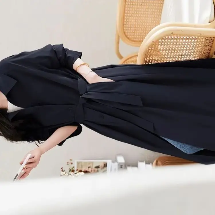 Classic Hepburn Style Long Trench Coat Women's 2026 Spring And Autumn New Korean Fashion Personality Loose And Thin Lace-Up Coat