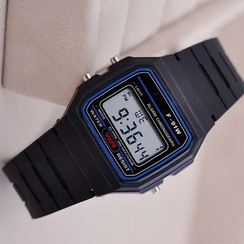 Imagen 2 del producto Reloj electrónico Retro cuadrado con pantalla Digital, reloj de pulsera Unisex de lujo de oro rosa y plata Para Mujer