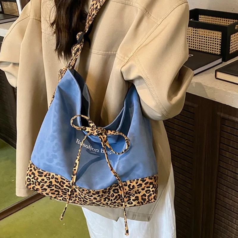 

Versatile Leopard Print Denim Crossbody Bags for Women Patchwork Ladies Large Capacity Tote Retro Female Shoulder Bag Handbags