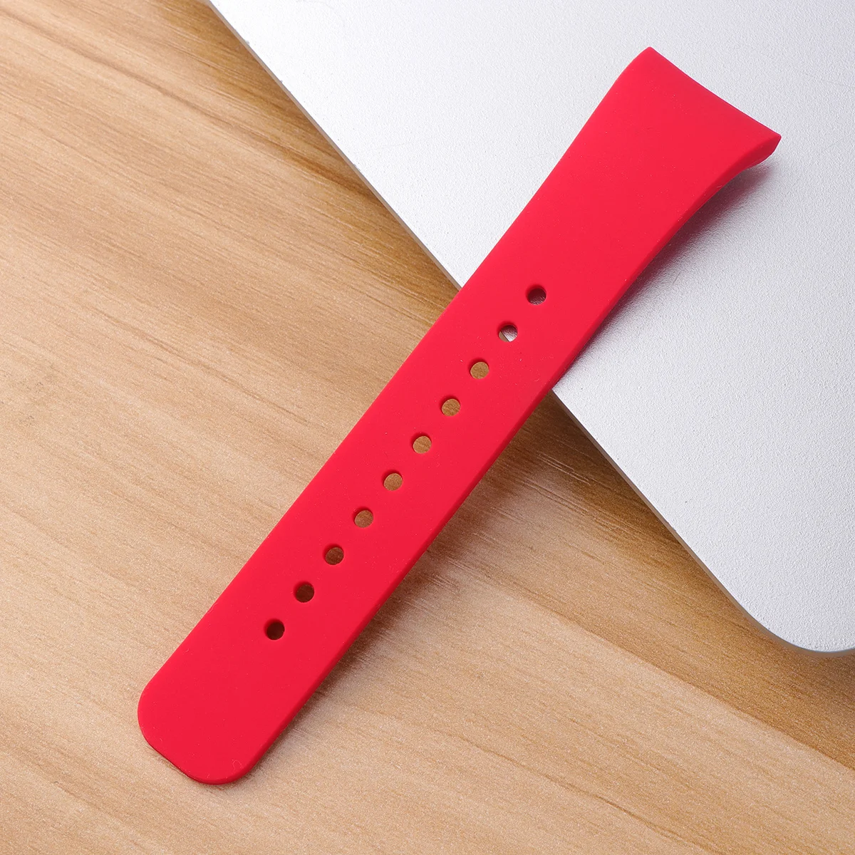 

Silicone Watch Strap Red Adjustable Soft Durable Comfortable Smart Watch Band Replacement Compatible for Gear Fit2 Pro R360