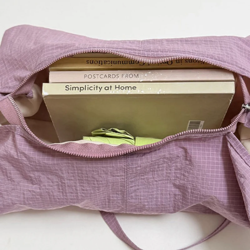 Hobos Halbmond-Dumpling-Form Umhängetasche, Koreanische Damen-Schultertasche, Japanische Minimalistische Casual Pendler-Reisetasche – Detail 10