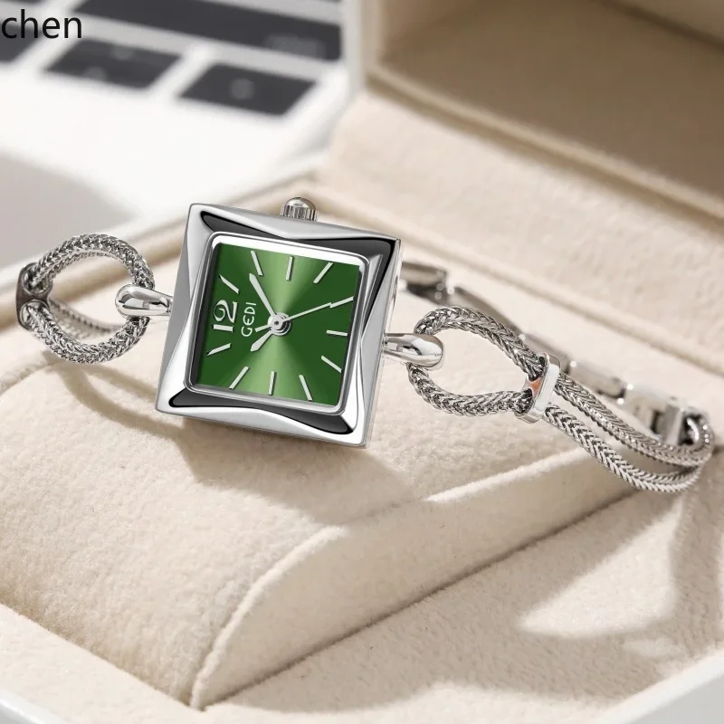 

ii9 women's watch, simple small square dial alloy bracelet watch, ladies' quartz watch