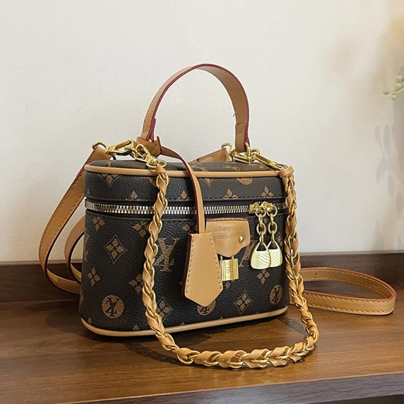 حقيبة صندوقية مطبوعة عتيقة للنساء، حقيبة يد أنيقة ومتعددة الاستخدامات مع حزام سلسلة، مناسبة للارتداء على الكتف أو عبر الجسم.