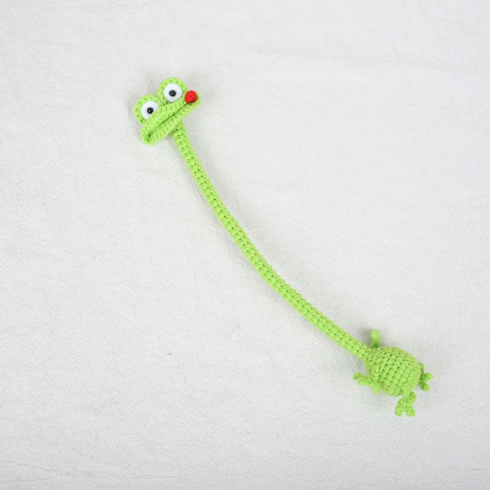 Kreativer Häkel-Frosch-Anhänger, handgefertigter gewebter Cartoon-Tier-Schlüsselanhänger, gestrickter Schildkröten-Anhänger, niedlicher Rucksack-Anhänger, lustiges Geschenk – Detail 5