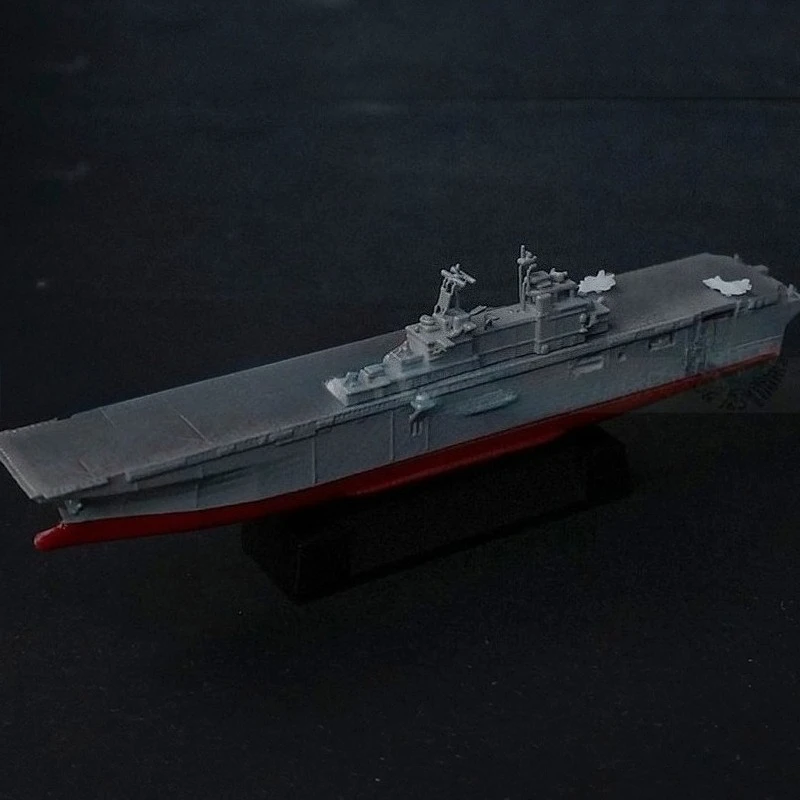 

1/700 Wasp-class Amphibious Assault Ship Assembly Model 36.7cm Resin 3D Printing Molding Ships Static Model Ship Toy
