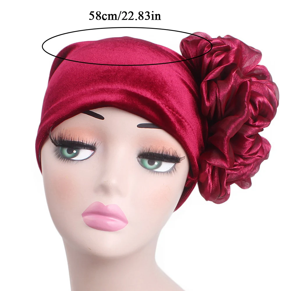 2024New Big Flower chemio turbanti Headwrap per le donne velluto dorato cappelli musulmani turbante africano tinta unita elastico hijab musulmano