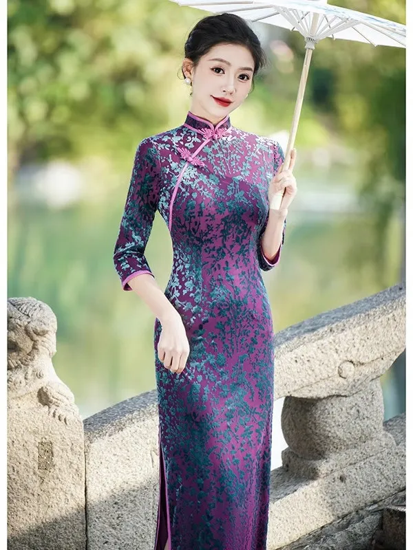 

Li Dai 2025 New Long Stage Performance Outfit High Heels Vintage Dr Skirt Purple Color Breathable Floral Pattern