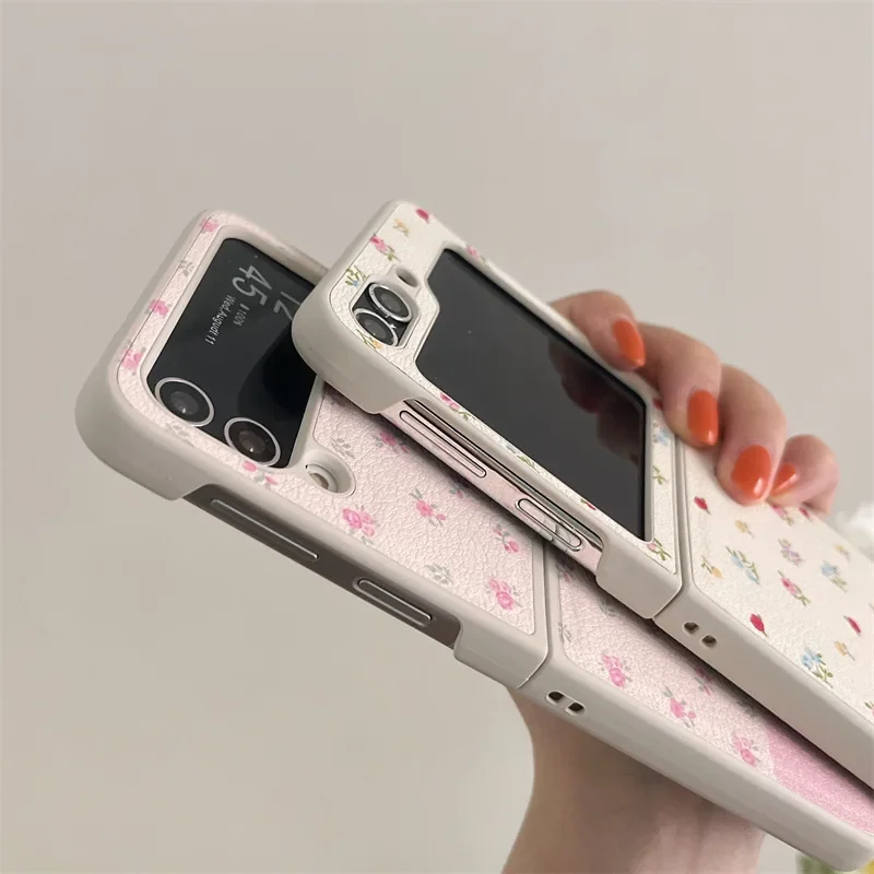 Retro Style Little Flower Phone Case for Samsung Galaxy ZFlip6 4 3 Hard Cover for Flip5 Flip3 Flip4 Solid Shell Bracket