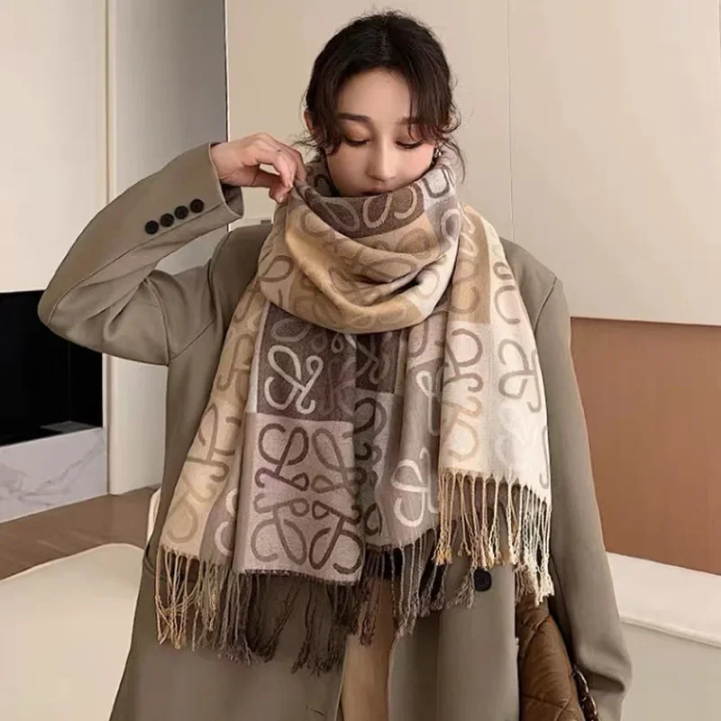 New Winter Women Wool Shawl With Lurex and Long tassel Pashmina Scarf Tassel Female Foulard Thick Blanket