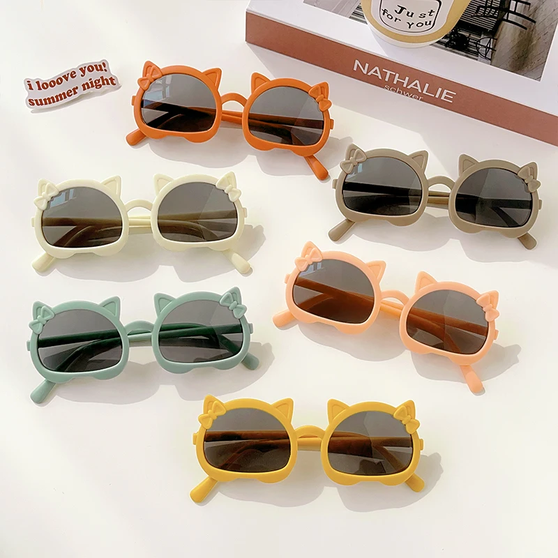 2023 Children's Color Cute Cartoon Cat Ears Shape Outdoor Girls Boys Lovely Vintage Sunglasses UV 400 Protection Kids Sunglasses