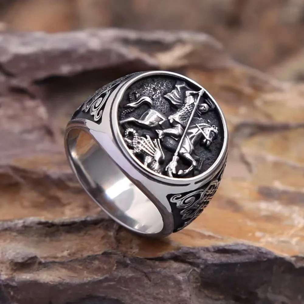 Anillo Vintage Gótico Medieval con Nudo Celta, Cazador de Dragones, Caballero Santo, Talismán de la Suerte de Acero Inoxidable para Hombres y Mujeres, Joyería de Moda