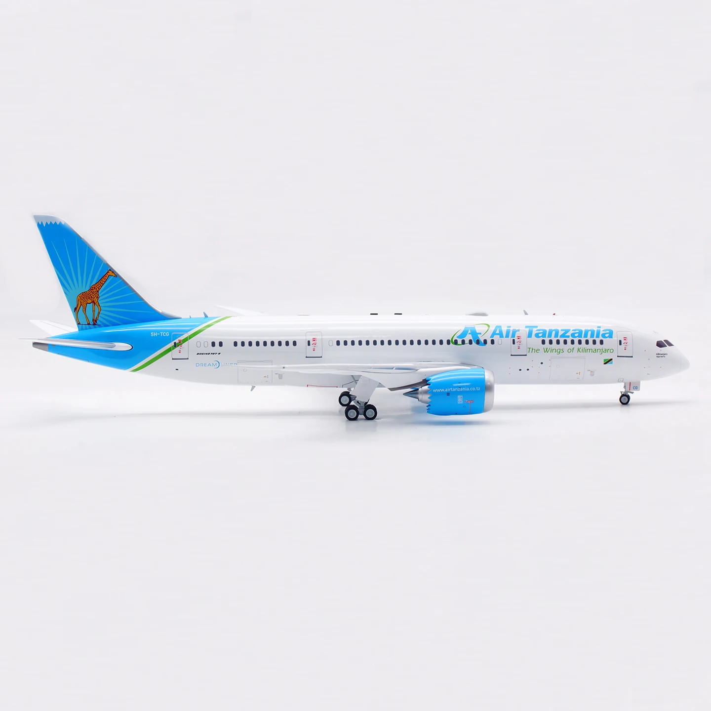 IF788TC0725 Aereo da collezione in lega regalo INFLIGHT 1:200 Air Tanzania "Dreamliner" Boeing B787-8 Modello di aereo pressofuso 5H-TCG