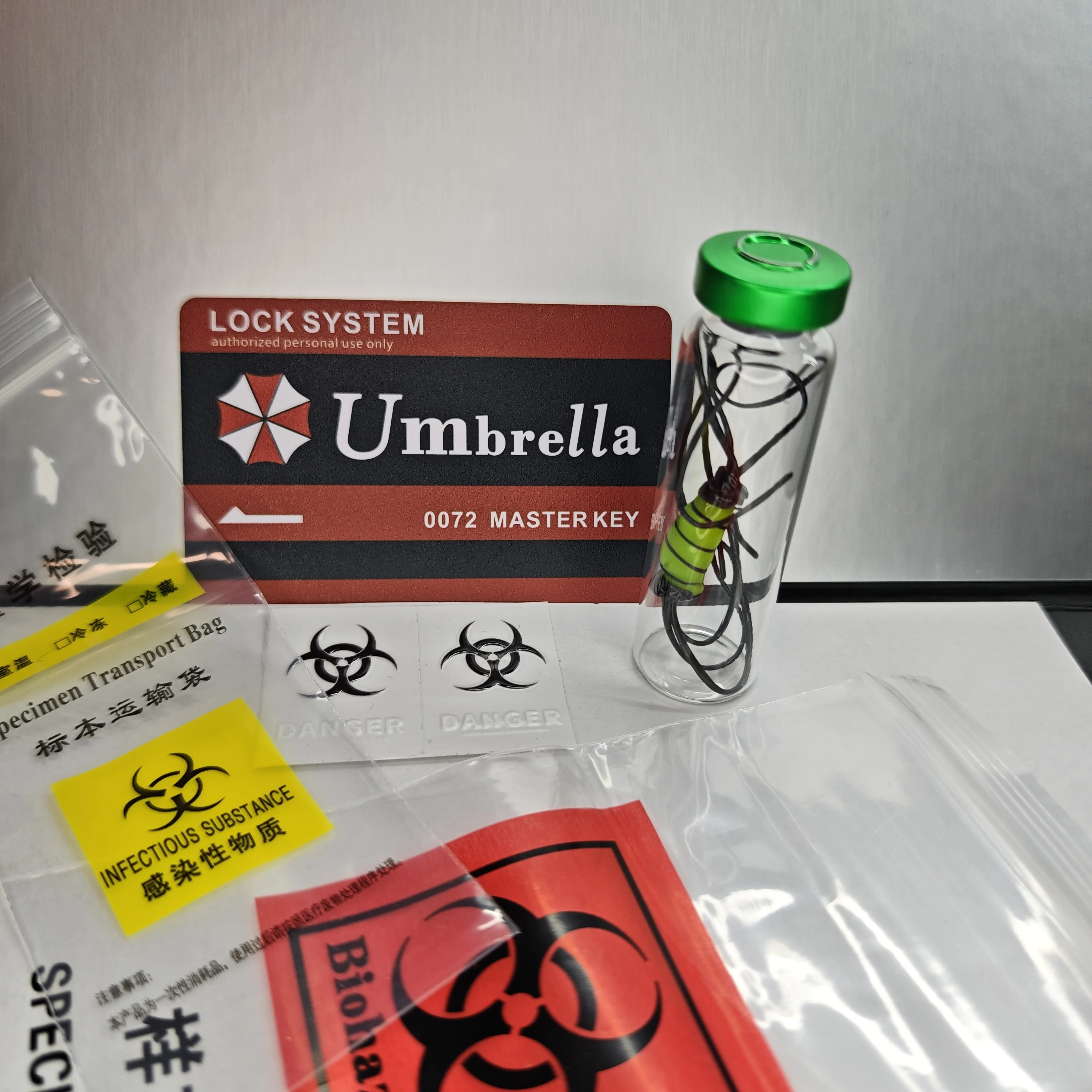 عرض نموذج زجاجة عينة لفيروسات الشر المقيم - هدية قابلة للجمع بشعار شركة المظلة #4