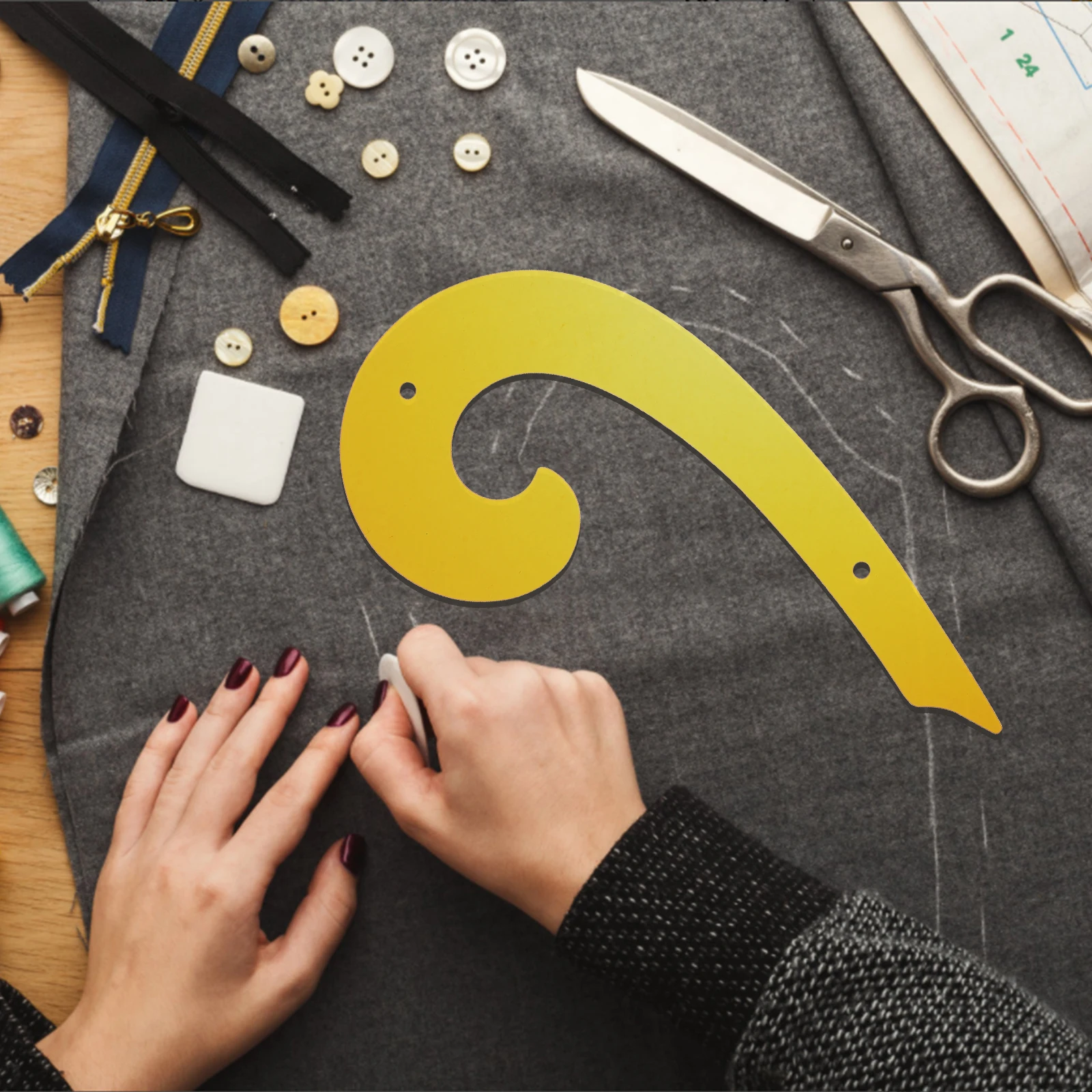 

3 Pcs Drawing Template Dressmaker Ruler Flexible Curve Measuring Tool Fashion Pattern Maker Sewing Aid French Curve Plastic