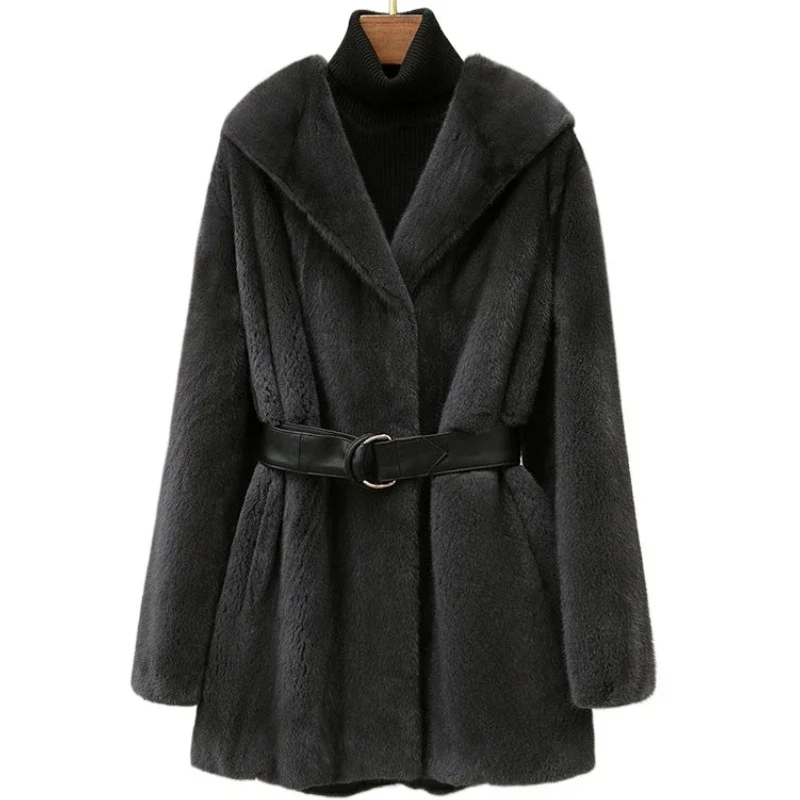 Inverno feminino cor pura pele de comprimento médio moda com capuz viajando casaco grosso e quente com grosso quente pele artificial casaco de vison