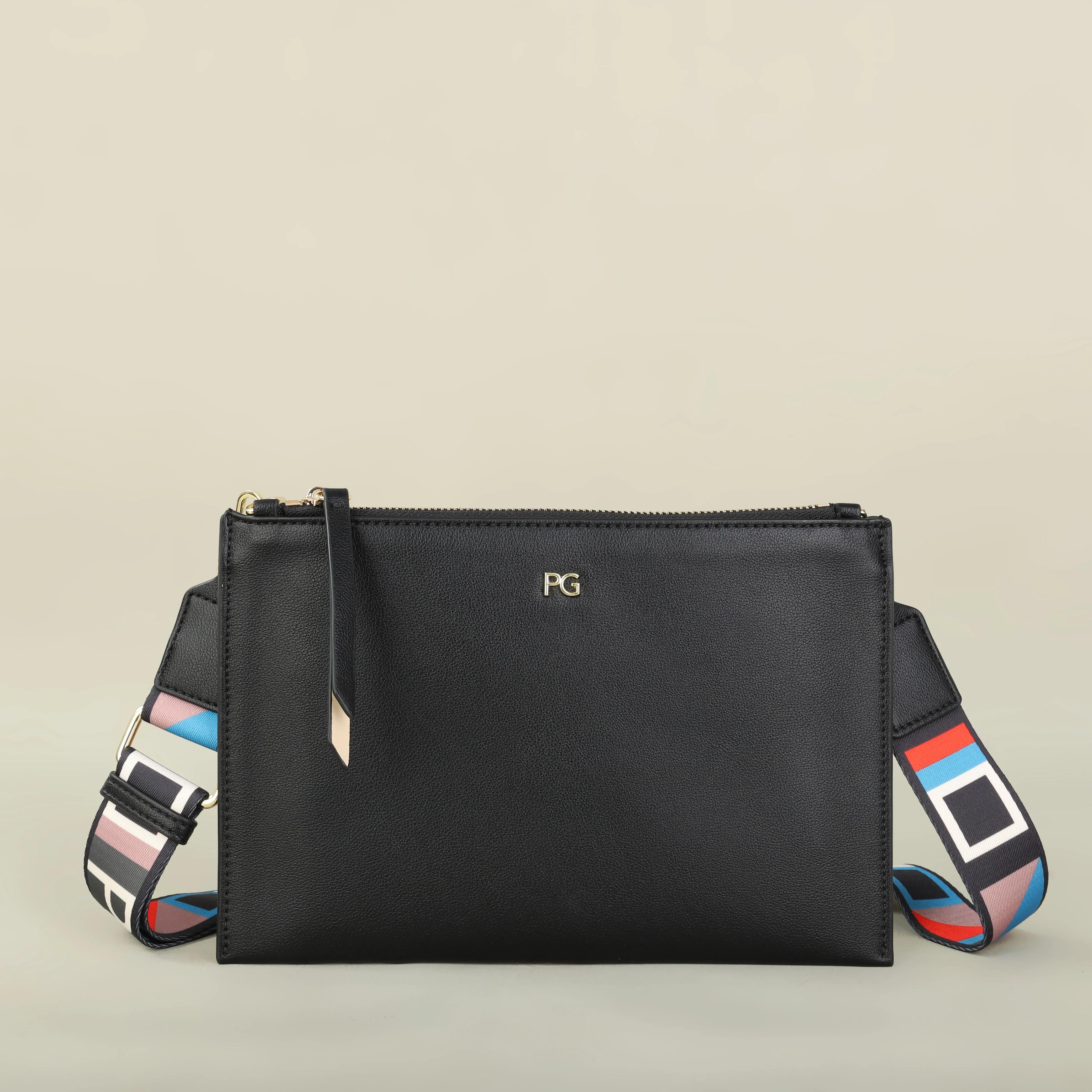 PG PATSY GARIS 2026 Classic New Women Handheld Bag Easy carry Better design Business Commuter Party Handheld Bag Envelope bag