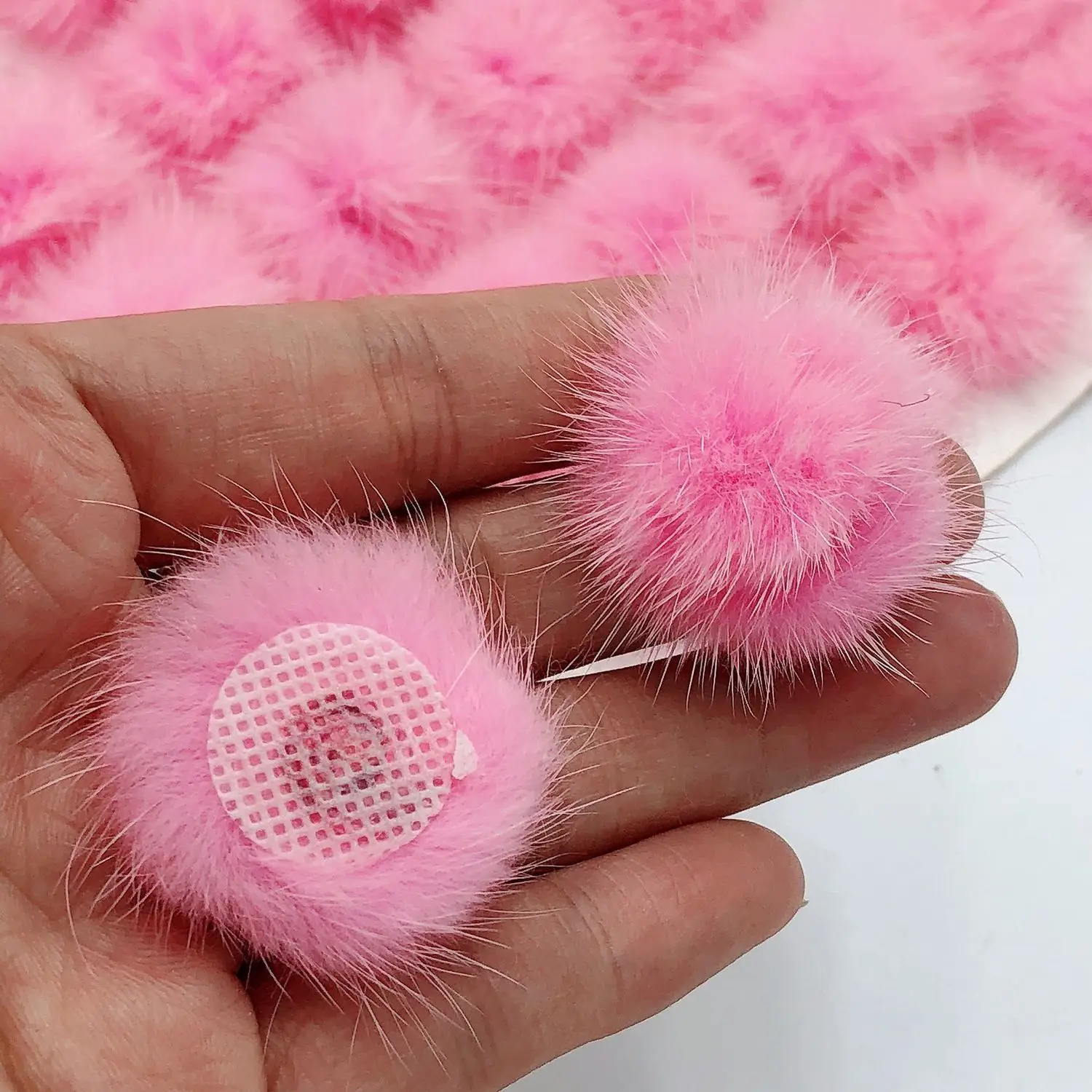 2.5cm Mink Pompons balls Pompoms 25mm for Ring Key Chain Hats Bags Fluffy Pompone DIY Hand Ornaments Crafts Accessories