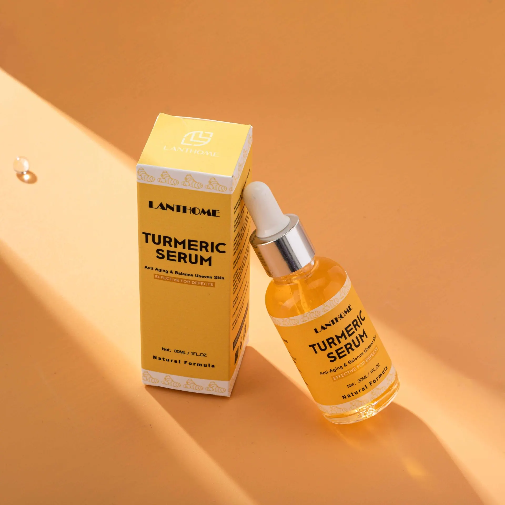 Turmeric essence nourishes the face, moisturizes and moisturizes the skin, soothes fine lines, lifts and firms