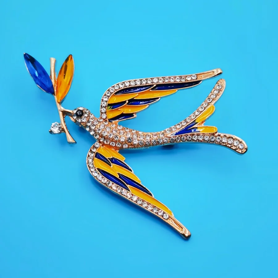 Fashion Enamel Peace Dove Brooches for Women Ukraine Rhinestone Ear of Wheat Pin Office Party Friend Gifts Jewelry Accessories