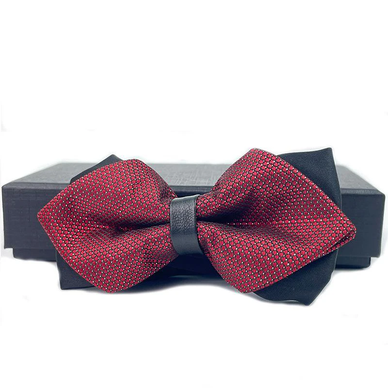 

Fashionable New Plaid Navy Blue Jacquard Bow Tie With Pointed Corners