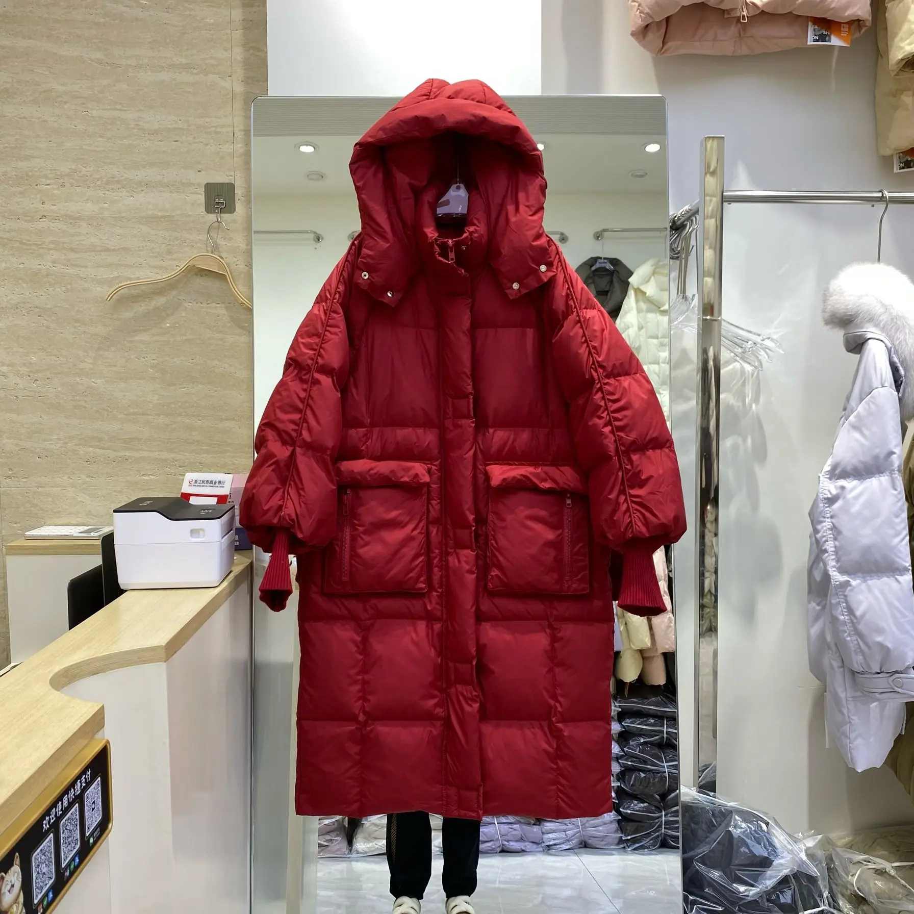 2025 Winter New Women's Down Jacket Commuting Windproof Hooded Knitted Sleeve Straight Tube Down Jacket