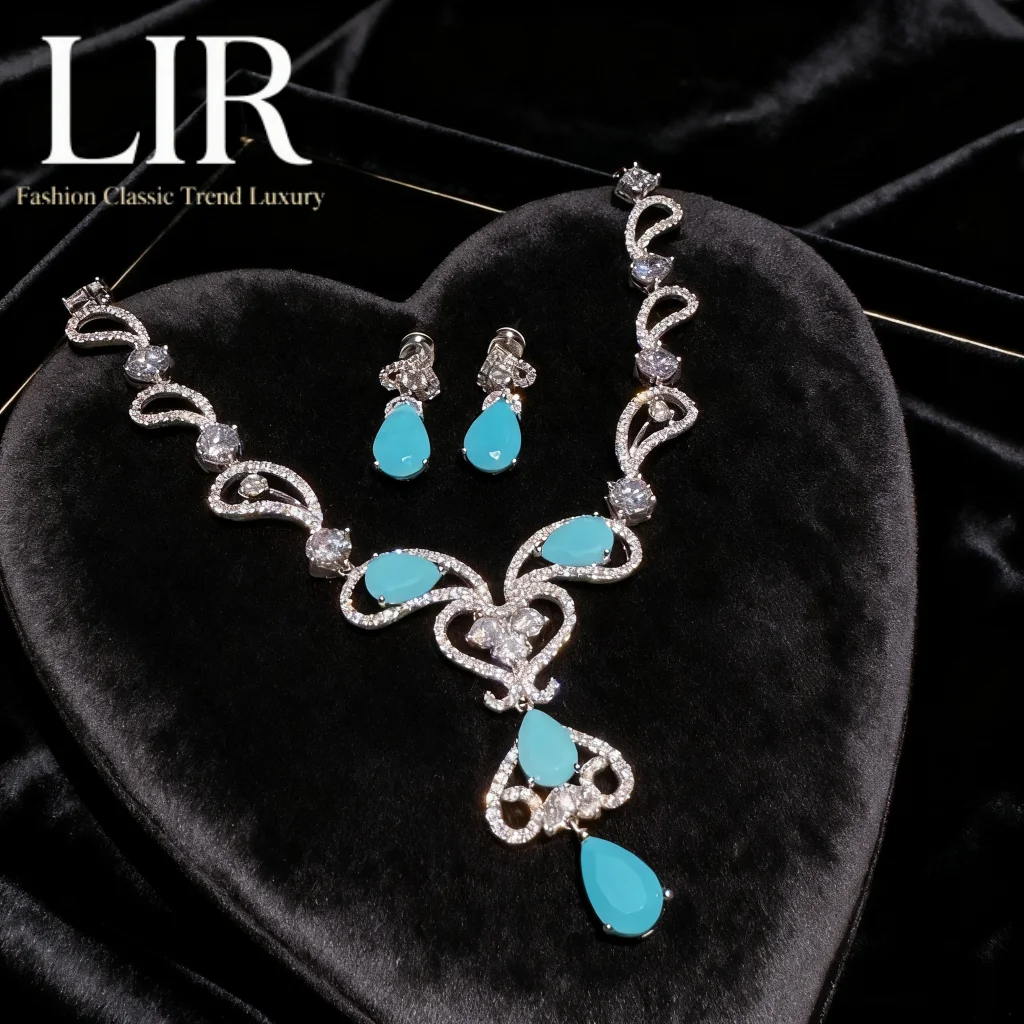 

LIR Austrian Retro Jewelry Set: Iris Turquoise Teardrop Necklace, Formal High-End Petal Earrings, Custom for Women