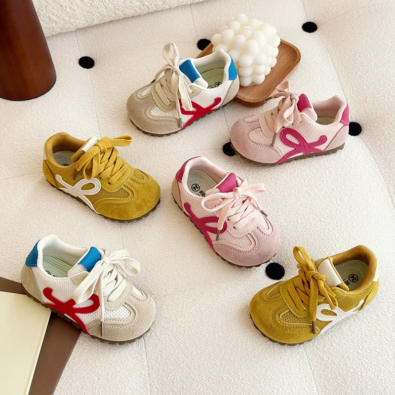 

2025 детские кроссовки с сеткой, дышащие кроссовки на мягкой подошве, весенне-осенняя легкая спортивная обувь, повседневные кроссовки для девочек и мальчиков