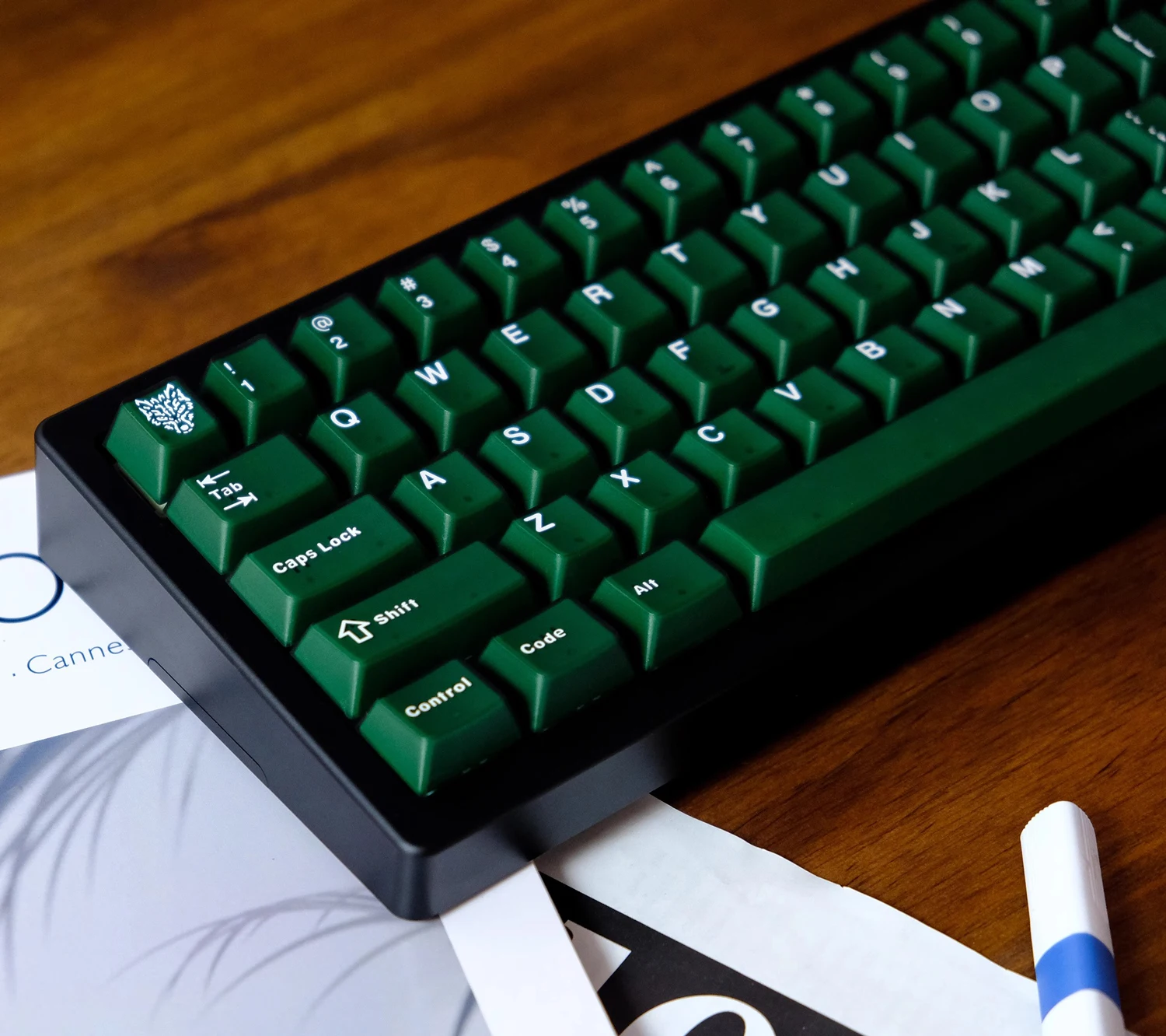 Blackish green keycaps cherry profile No pad area Doubleshot ABS material translucent 101keys No numeric key area