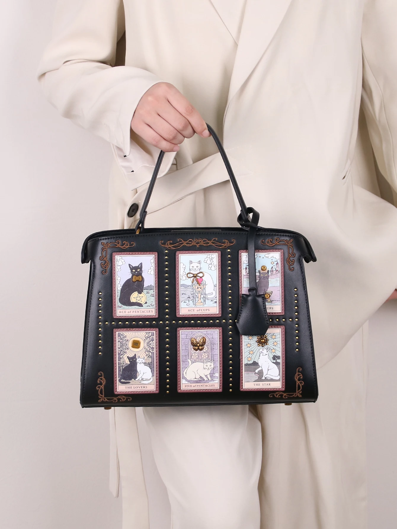 

Vintage and Luxury Designer Bags with Delicate Embroidery Cartoon Cat Printing Women Portable and Stylish Tote Bag for Banquet