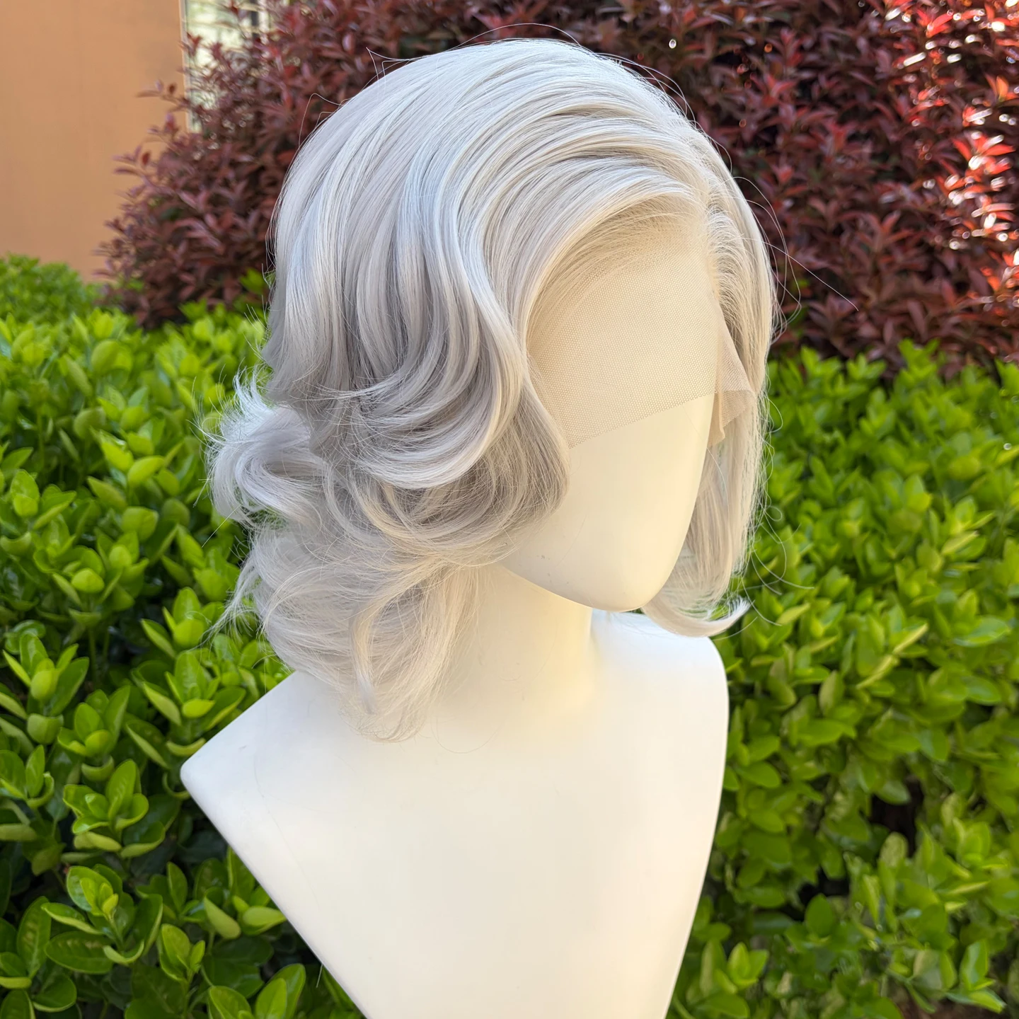 Silver Gray Synthetic Lace Front Wigs for Women Short Body Wave Bob Wig 13×4 Glueless Lace Synthetic Hair Curly Cosplay Wig