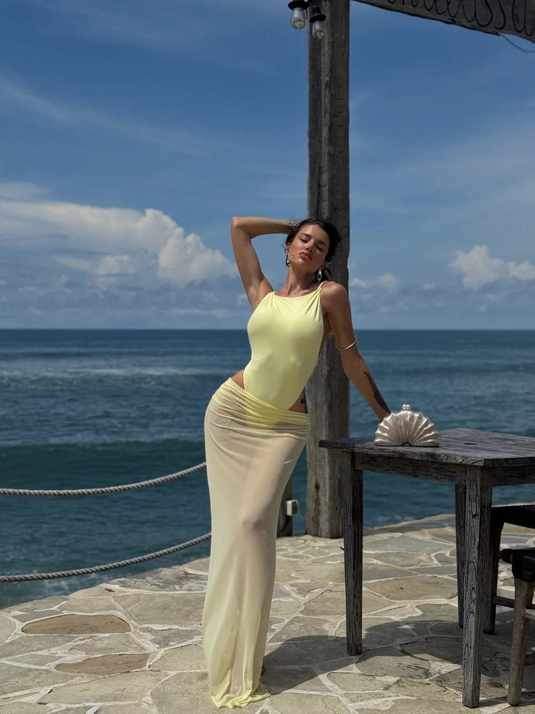 

Женский купальник-бикини с завязками на шее, без спинки, с высоким вырезом на бедрах, сексуальный, желтый, пляжная одежда