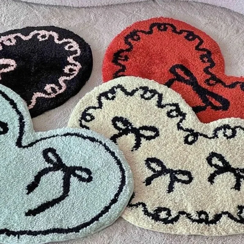 سجادة معنقدة على شكل قلب من Bow Girl - سجادة أرضية ماصة غير قابلة للانزلاق لغرفة النوم وطاولة القهوة وديكور بجانب السرير