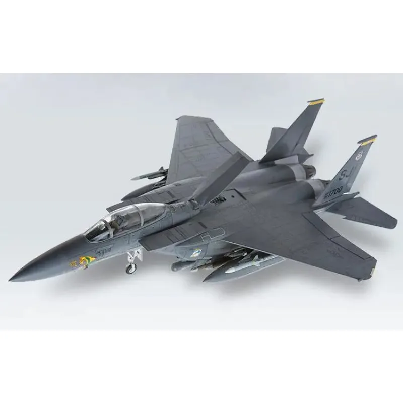 Academy 12550 F-15E 333rd Fighter Squadron Aircraft 1/72 Plastic Model Kit