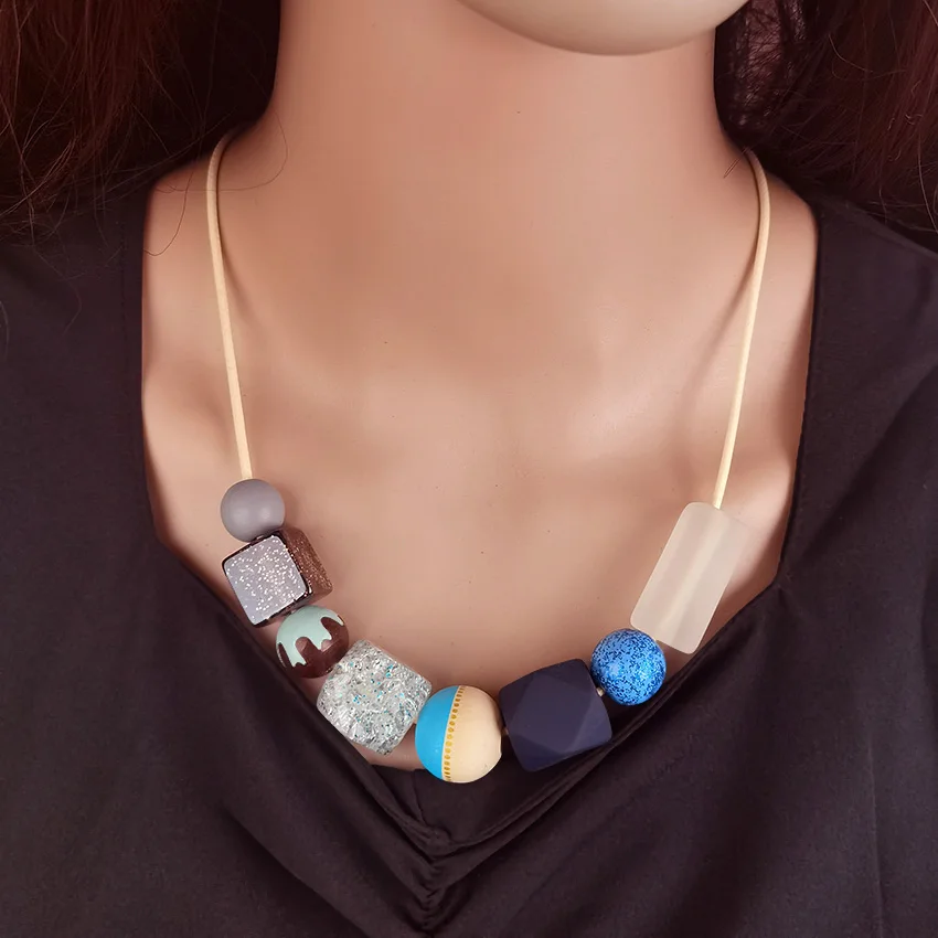 Vintage Printing Wood Beads Pendants Necklaces for Women Geometric Acrylic Bib Necklace Collar Jewelry