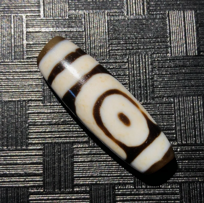 Magic Tibetan Old Agate 2Eye Flat shape Cinnabar Totem dZi Bead 11*13*39mmC1954