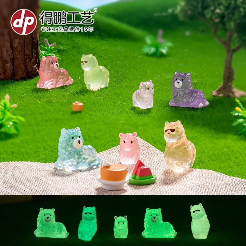 

Micro Landscape Creative Cute Luminous Sunglasses Alpaca Doll DIY Decoration Blind Bag Accessories Car Desktop Ornaments