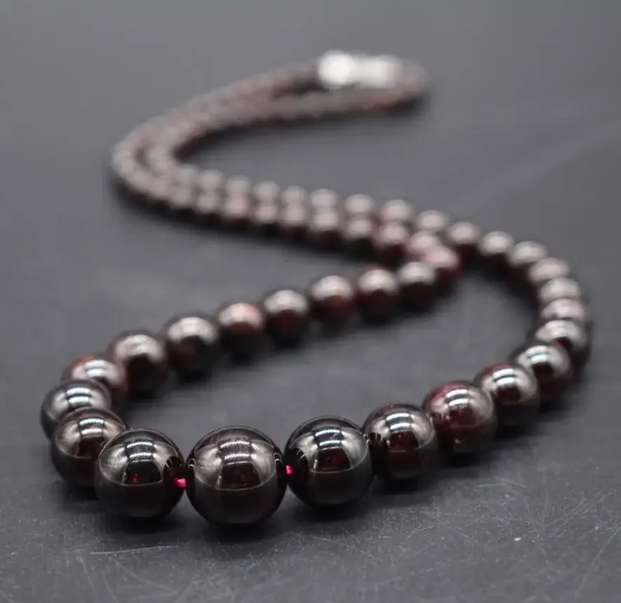 

5-11mm Natural Garnet Round Beads Necklace 17''