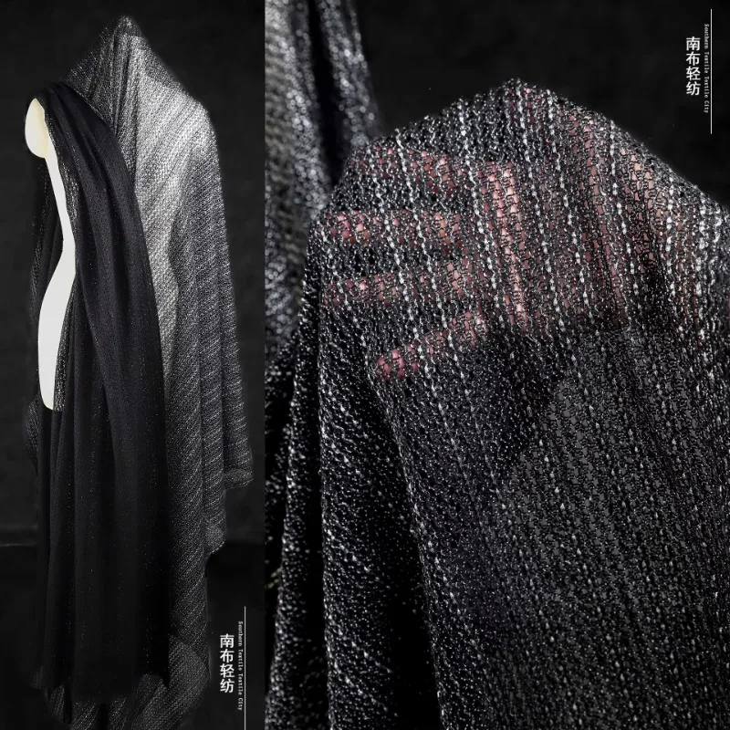 

Черная полая сетчатая трикотажная бронзовая ткань для креативных рубашек, платьев, брюк, дизайнерской одежды, ткани для шитья на метр
