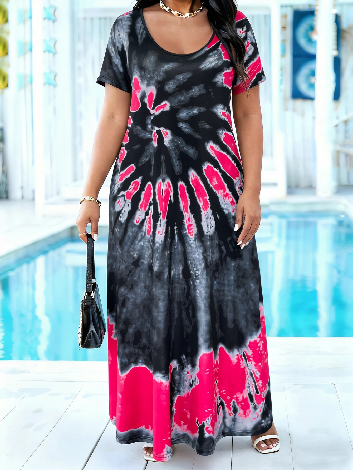 Plus Size Maxikleid mit Batik-Print und kurzen Ärmeln, lockeres, lässiges Sommerkleid mit Rundhalsausschnitt und Seitentaschen, langes Kleid für den Strandurlaub – Detail 1