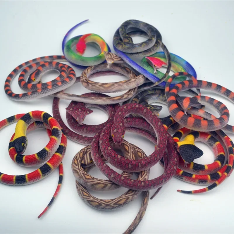 New High-Realistic Soft Rubber Snakes Models Python King Cobra Avenger Snake Various Patterns Fake Snake Toys From Mainland Chin
