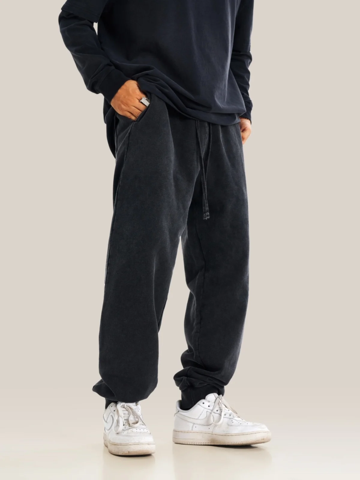 

Светящаяся коробка, спортивные штаны в рубчик с манжетами в американском стиле ретро, тяжелые спортивные брюки для мужчин, свободные длинные брюки со средней талией