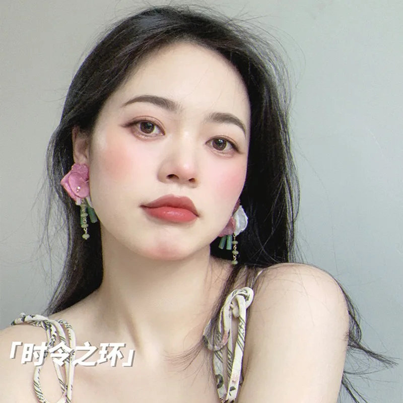 Sweet summer love mesh petal stud earrings exaggerated green beaded atmosphere earrings women's exquisite romantic earrings