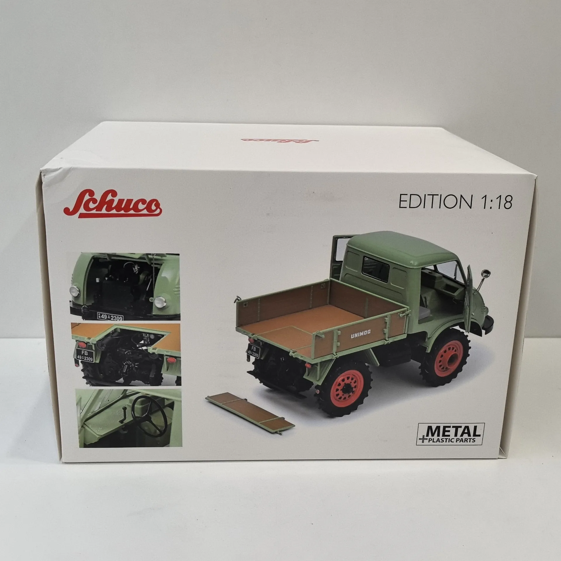 

Diecast SCHUCO 1/18 BENZ Unimog 401 Wheels with Shock-absorbing Alloy Car Model Collectible Toy Gift Souvenir Display Ornament