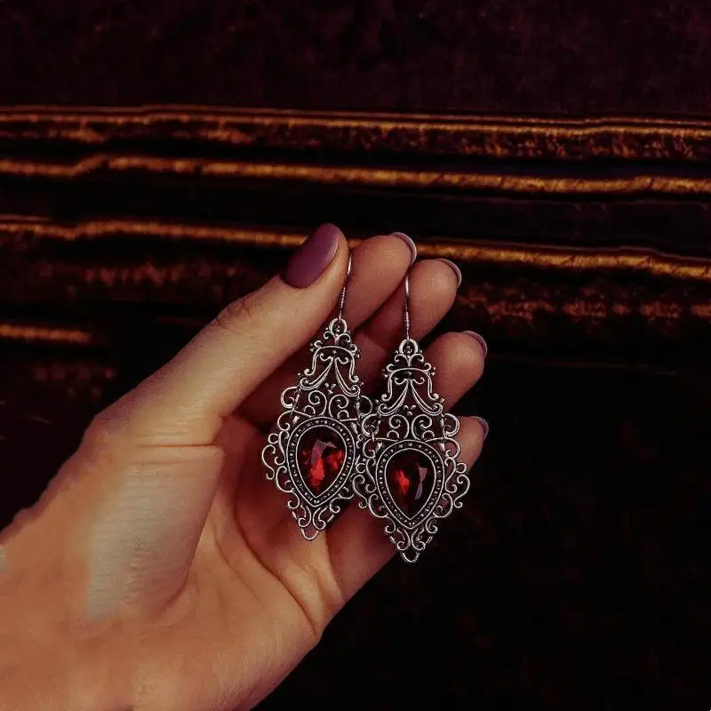 Gothic Victoria Sliver Color Filigree Scroll Imitation Gemstone Pendant Dangle Earrings For Women Wedding Jewelry