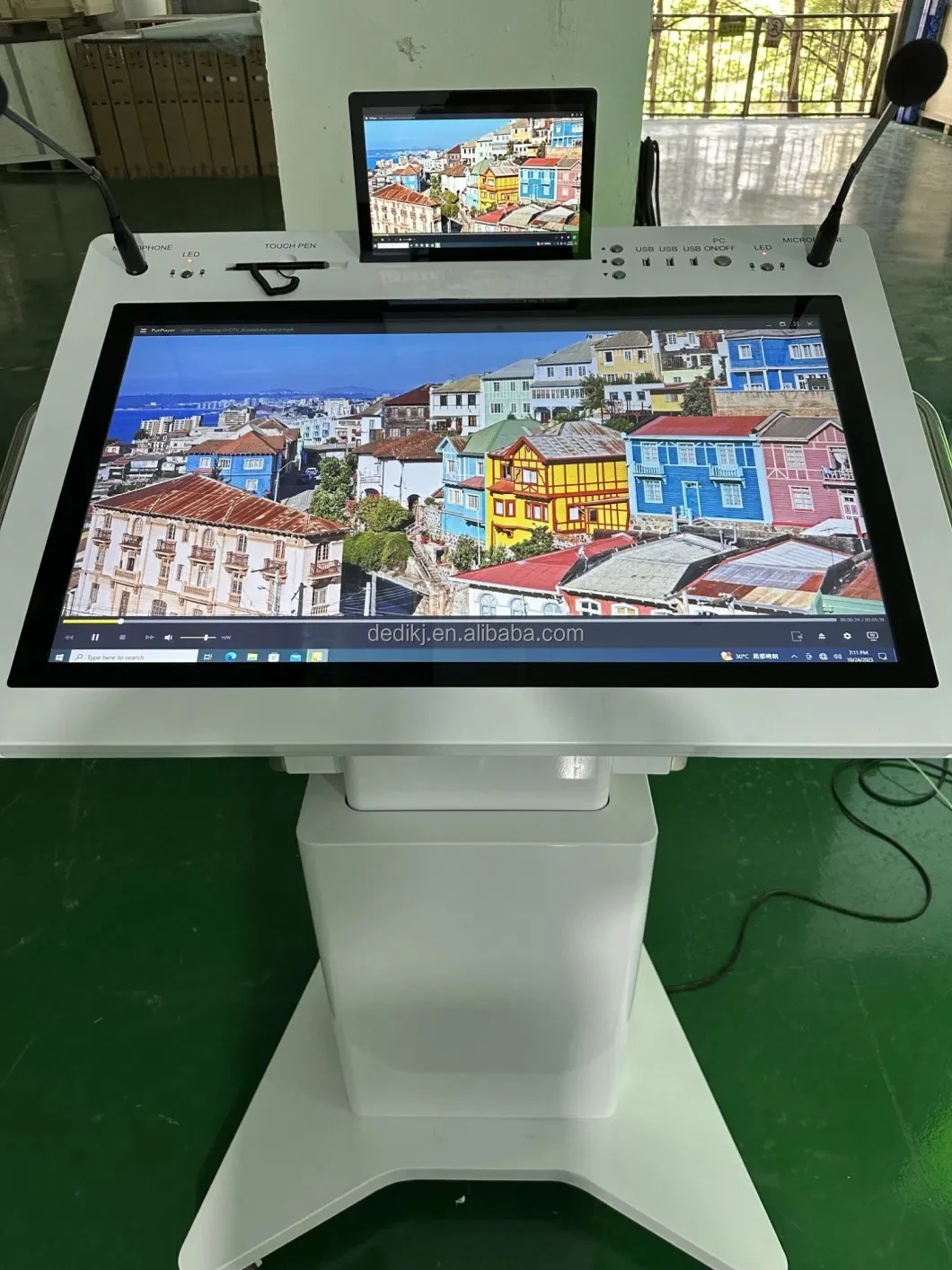 Multimedia E-podium with 32inch Touch Screen Top Quality Conference and Control Room Podium