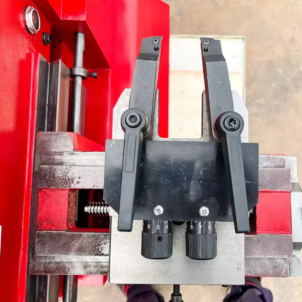 Mais recente máquina de torno de freio de corte de tambor de desbaste de disco de alta segurança T8445A