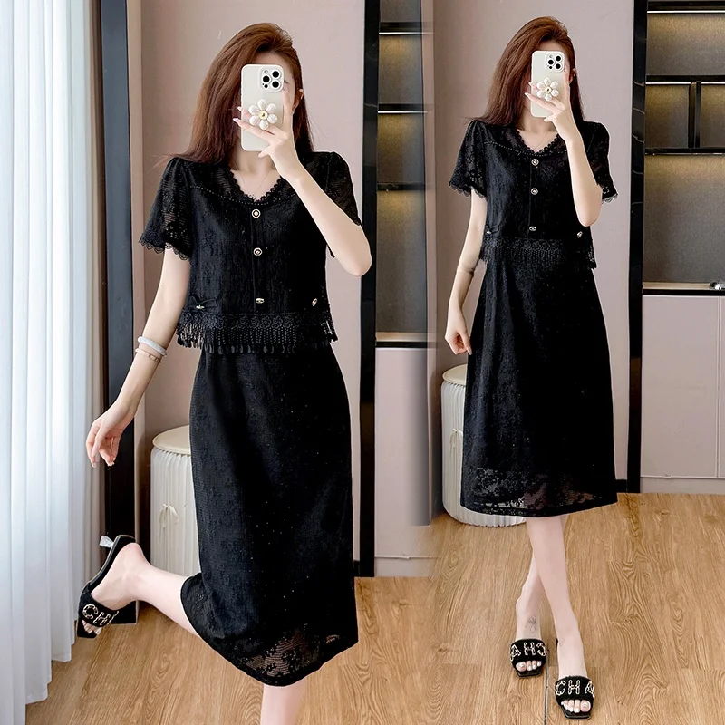 

Fashionable Lace Trim Patchwork Midi Dress Elegant Standard Fit Polyester Fiber Citywalk A-Line Skirt V-Neck Summer New Arrival