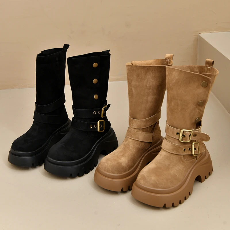 

2025 женские высокие сапоги, модные уличные рыцарские сапоги на платформе, увеличивающие рост, весенне-осенняя новая женская обувь в стиле ретро с пряжкой на ремне